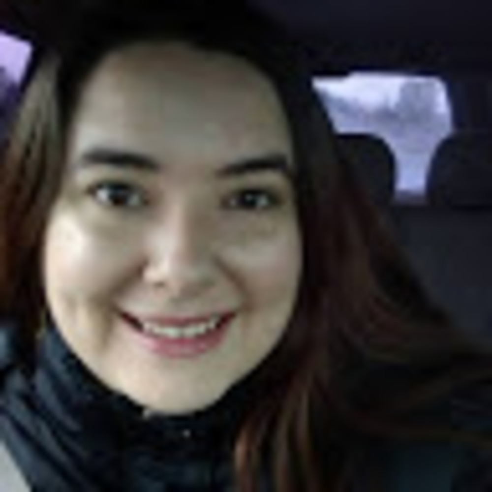 Meet your Posher, Caitlyn